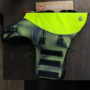 Arcadia Trail High Visibility Dog life jacket size large